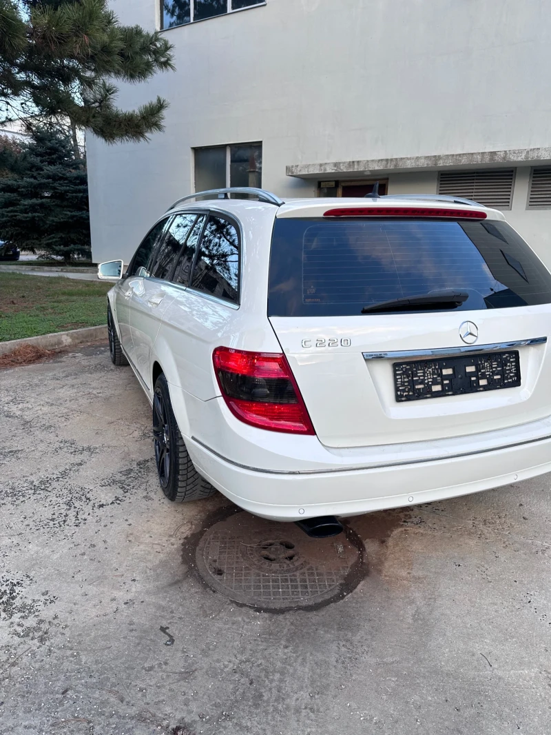 Mercedes-Benz C 220 AMG PACK, снимка 8 - Автомобили и джипове - 48723045