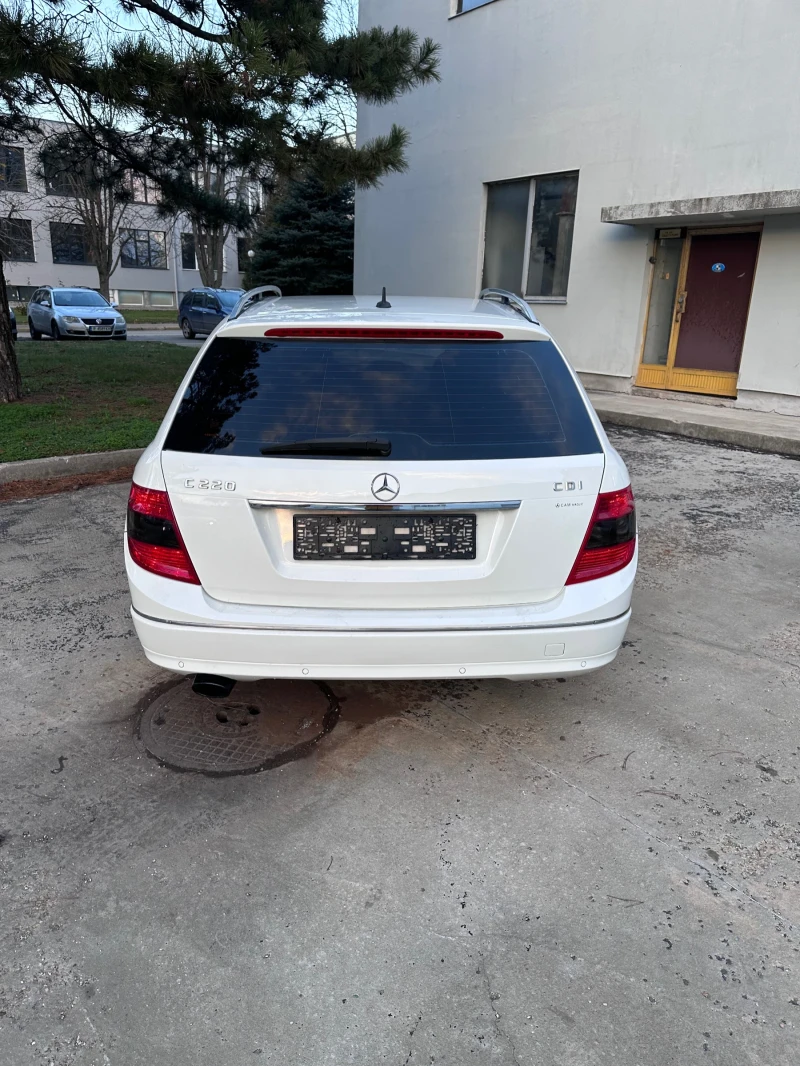 Mercedes-Benz C 220 AMG PACK, снимка 10 - Автомобили и джипове - 48723045