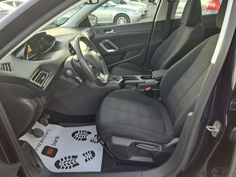 Peugeot 308 1.6 HDI SW, снимка 13 - Автомобили и джипове - 48248833