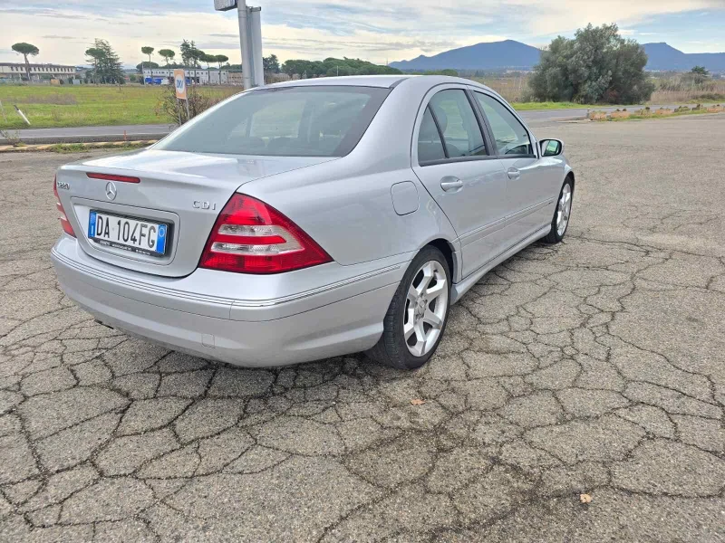 Mercedes-Benz C 220 Sport Edition Avangard AMG ЧИСТО НОВ , снимка 10 - Автомобили и джипове - 48804020