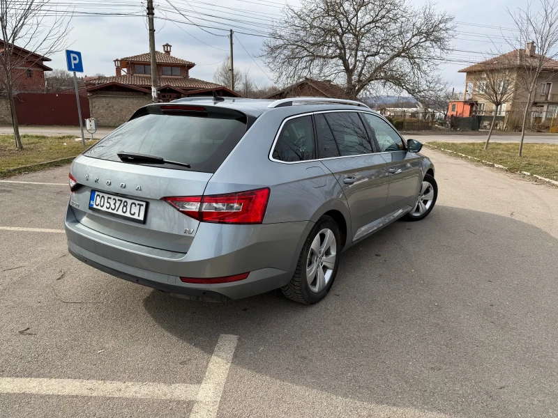 Skoda Superb IV, снимка 5 - Автомобили и джипове - 48929105