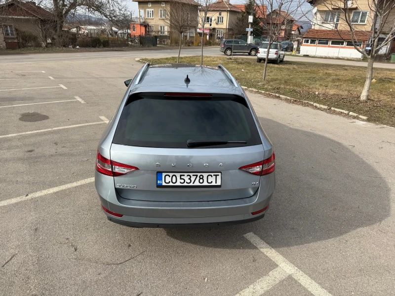 Skoda Superb IV, снимка 6 - Автомобили и джипове - 48929105