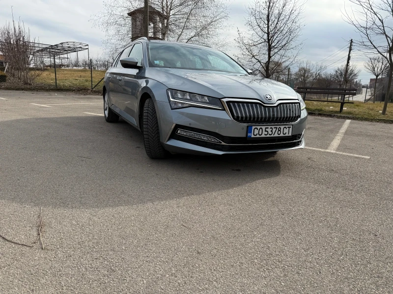 Skoda Superb IV, снимка 2 - Автомобили и джипове - 48929105