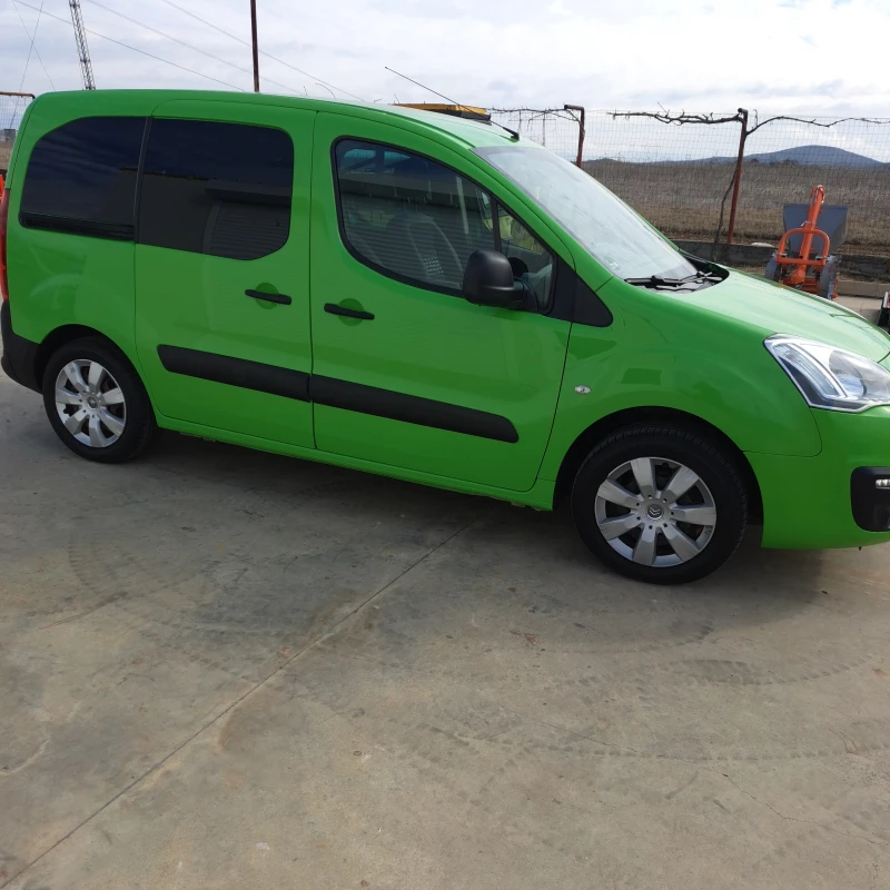 Citroen Berlingo, снимка 4 - Автомобили и джипове - 49292486