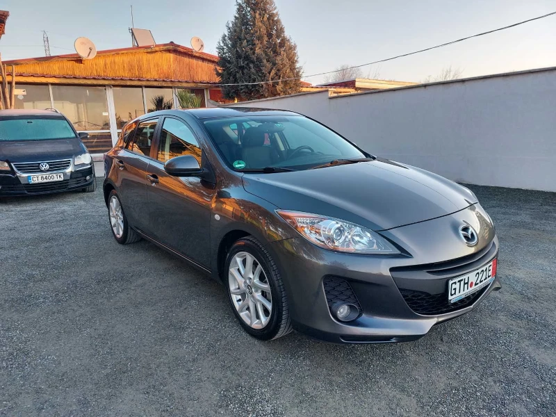 Mazda 3 1.6, 6ск, фейс лифт, снимка 3 - Автомобили и джипове - 49369111