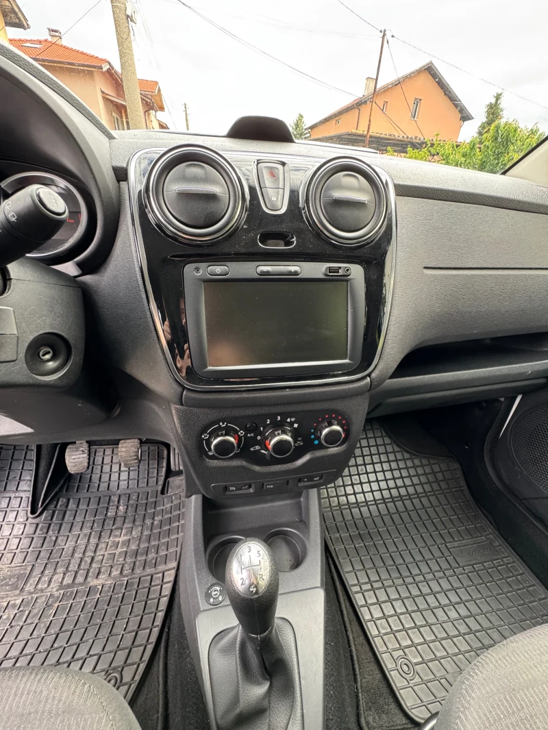 Dacia Lodgy 1.6, снимка 10 - Автомобили и джипове - 52249937