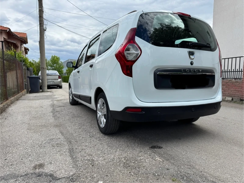 Dacia Lodgy 1.6, снимка 8 - Автомобили и джипове - 52249937