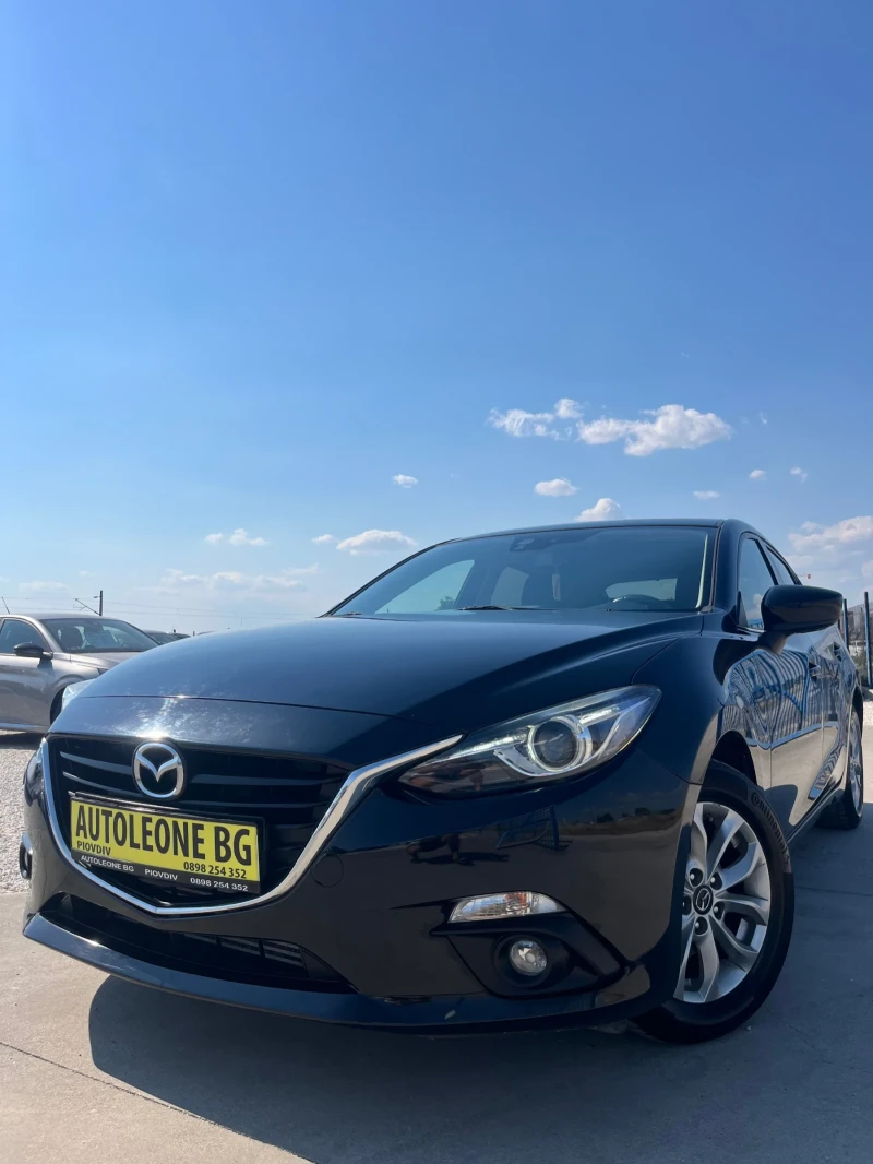 Mazda 3 2.2 SKYACTIV, снимка 3 - Автомобили и джипове - 51016127