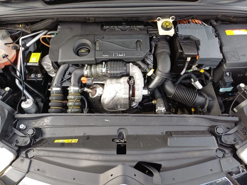 DS DS 4 1.6/HDI/110, снимка 14 - Автомобили и джипове - 52390535