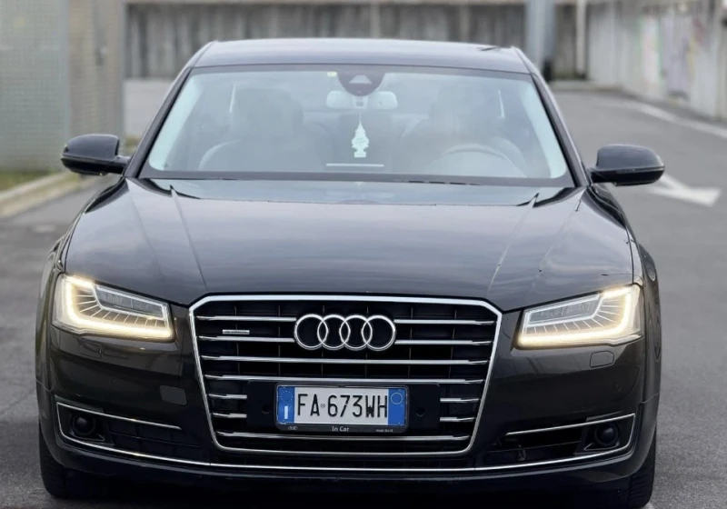 Audi A8, снимка 2 - Автомобили и джипове - 52431109