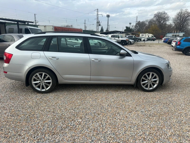 Skoda Octavia 1.6 TDI, снимка 7 - Автомобили и джипове - 52564129