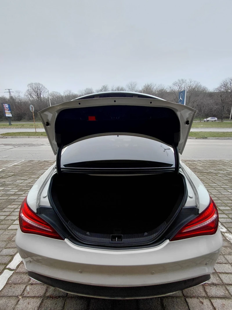 Mercedes-Benz CLA 200d, снимка 5 - Автомобили и джипове - 52828215