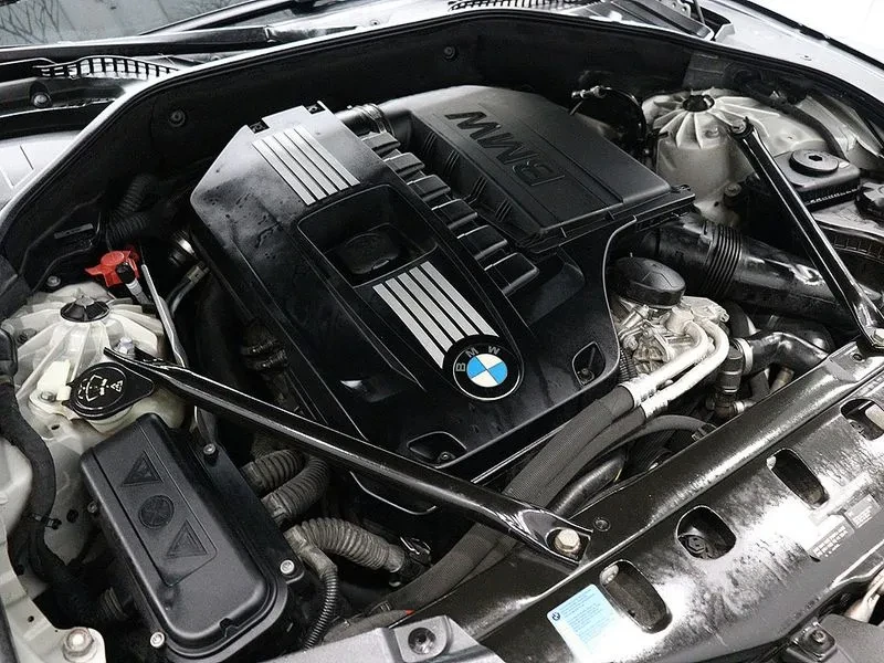 BMW 740 Li - САМО 30% АВАНС, снимка 11 - Автомобили и джипове - 56027965