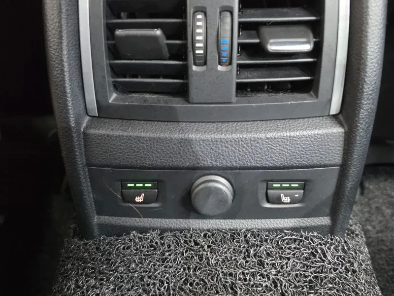 BMW 328 I M Sports, снимка 12 - Автомобили и джипове - 56161916