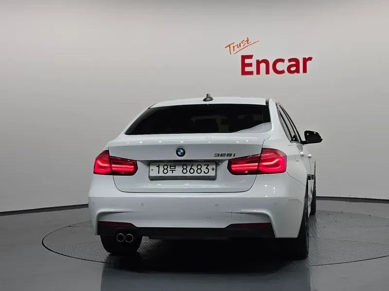 BMW 328 I M Sports, снимка 4 - Автомобили и джипове - 56161916