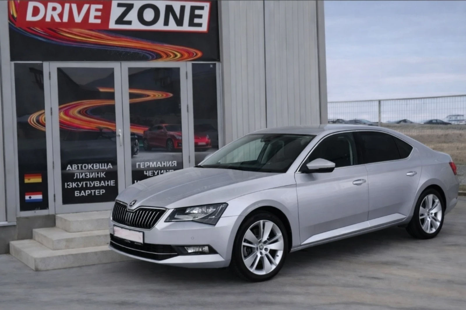 Skoda Superb 2.0 TDI DSG LED Style, снимка 1