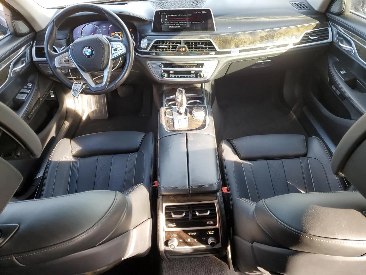 BMW 740 ДИГИТАЛНО* ТАБЛО* ПОДГРЕВ* ОБДУХВАНЕ* МАСАЖ* ДИСТР - изображение 8