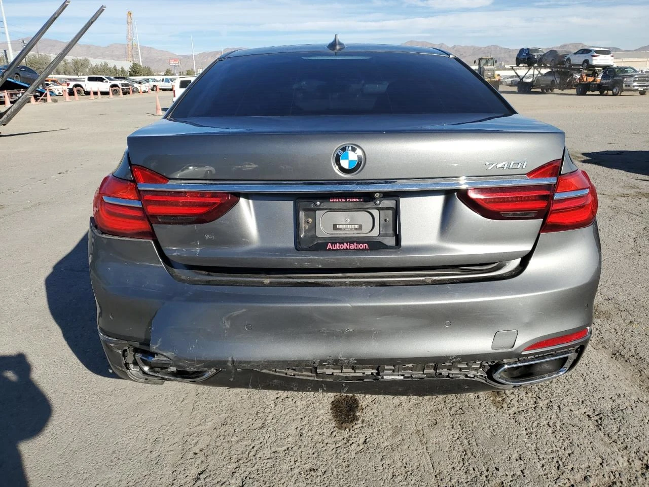 BMW 740 ДИГИТАЛНО* ТАБЛО* ПОДГРЕВ* ОБДУХВАНЕ* МАСАЖ* ДИСТР - изображение 6