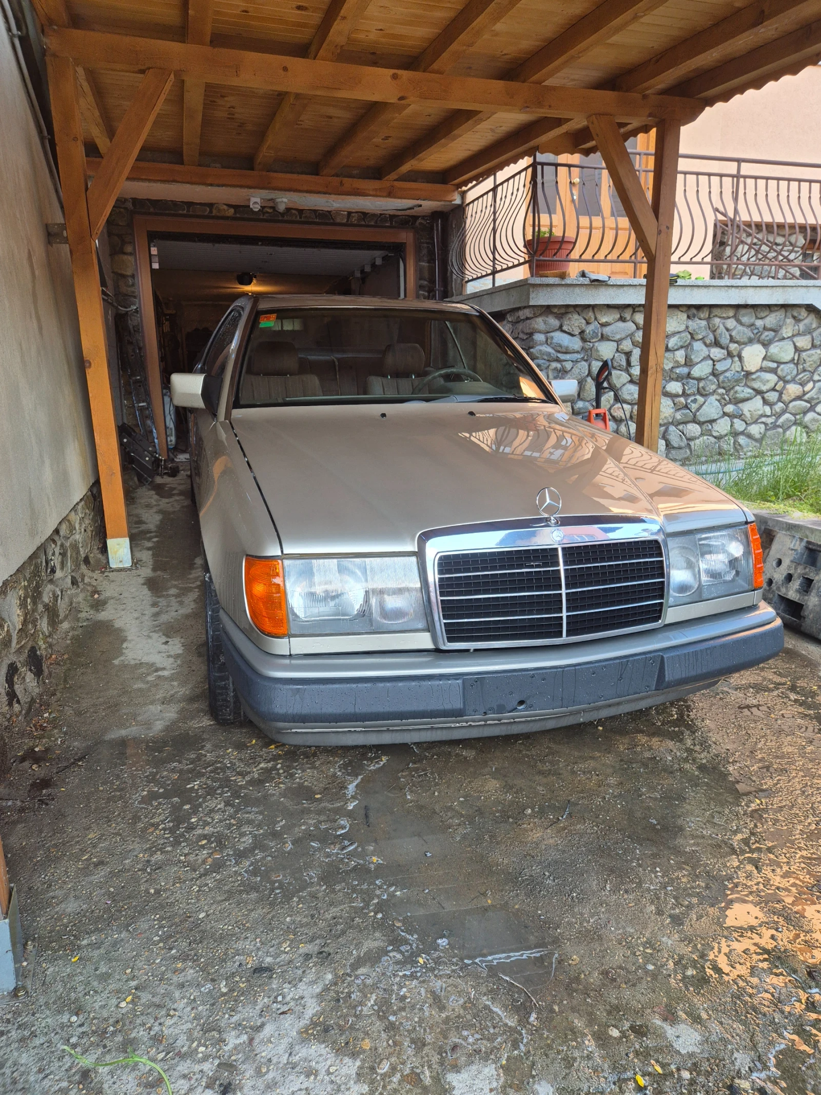 Mercedes-Benz 124 300ce - изображение 2
