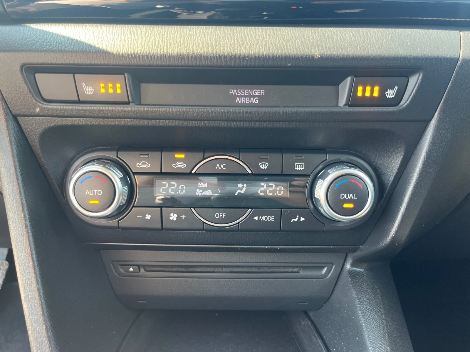 Mazda 3 2.2 SKYACTIV - изображение 10