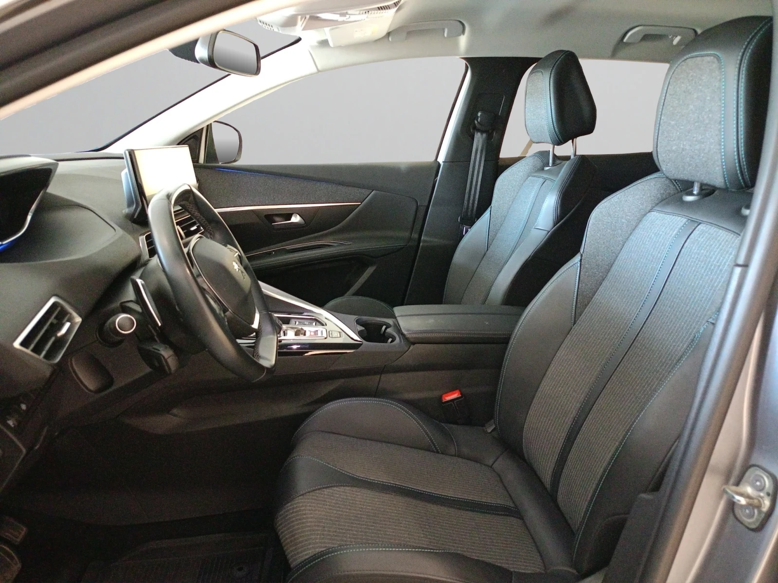 Peugeot 3008 New Line Up ALLURE PACK 1.5 BlueHDi 130 S&S EAT8 E - изображение 10