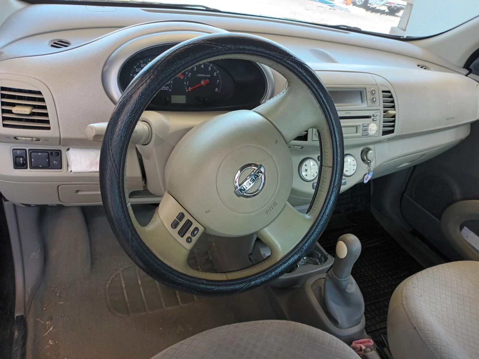 Nissan Micra  - изображение 7