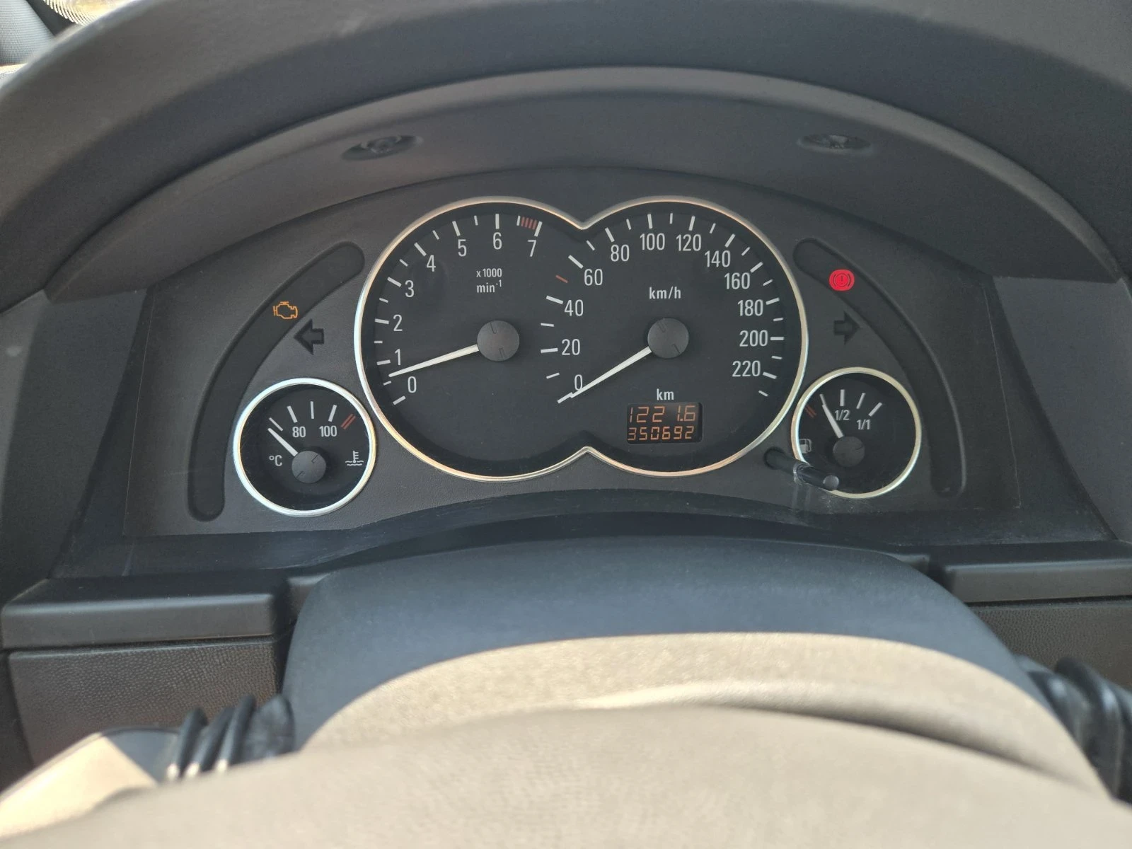 Opel Meriva  - изображение 7