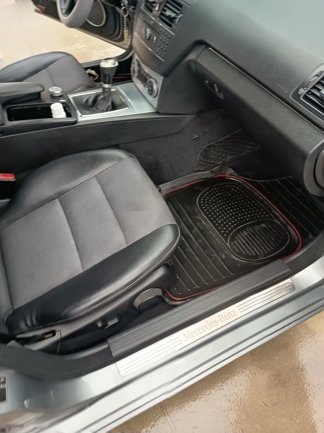 Mercedes-Benz 220 | Mobile.bg � ����������� 13