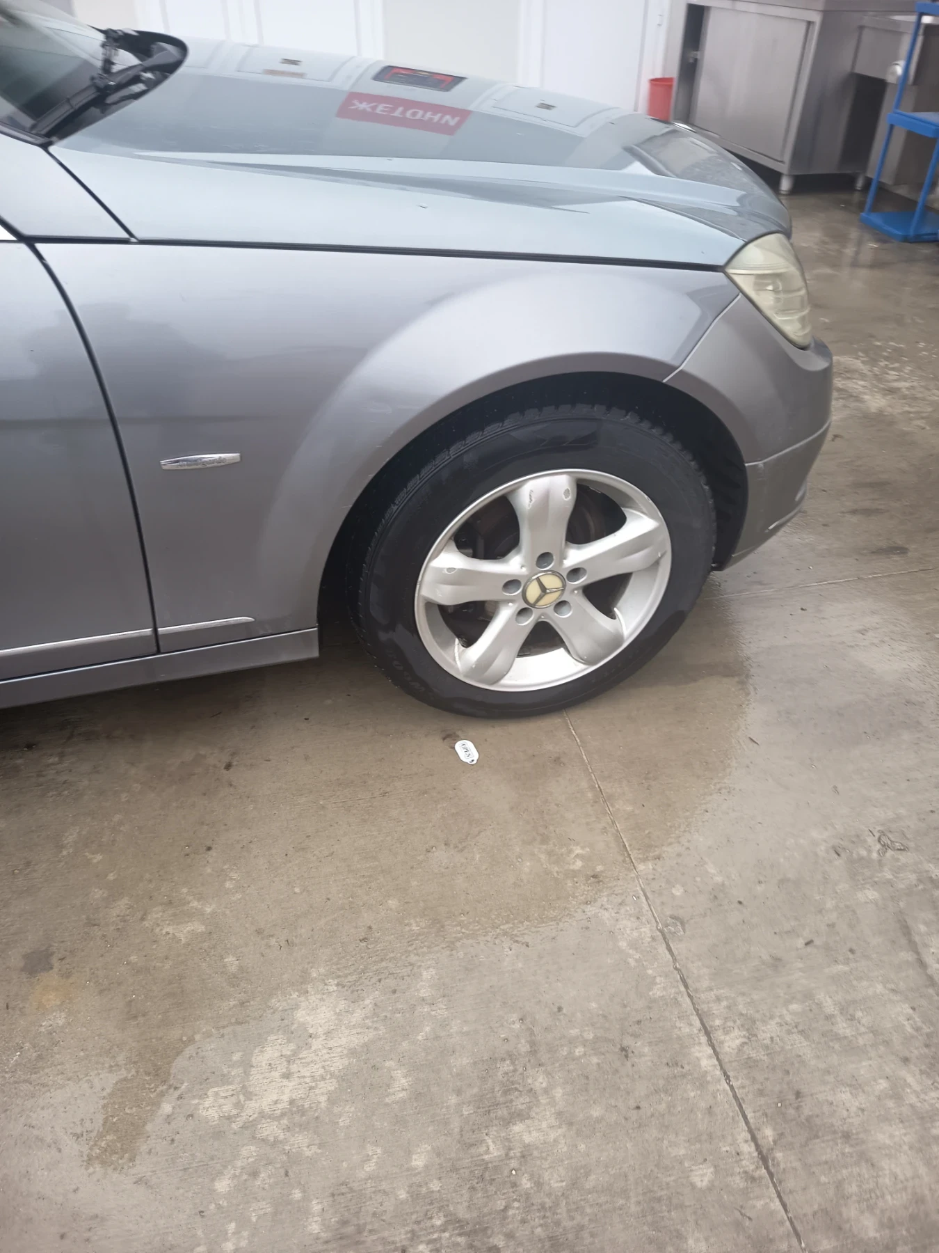 Mercedes-Benz 220  - изображение 5