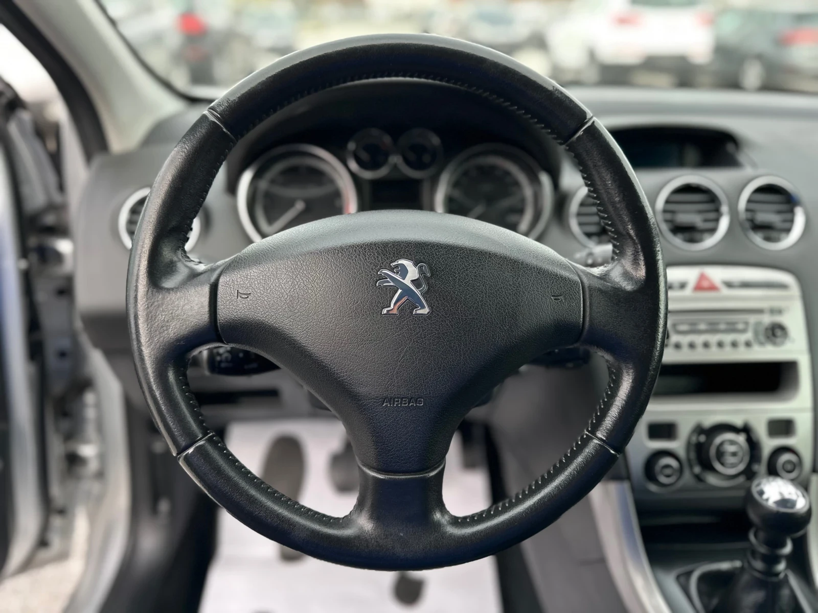 Peugeot 308 1.6HDi-СЕРВИЗНА ИСТОРИЯ-КЛИМАТРОНИК-ТОП, снимка 10 - Автомобили и джипове - 53923298