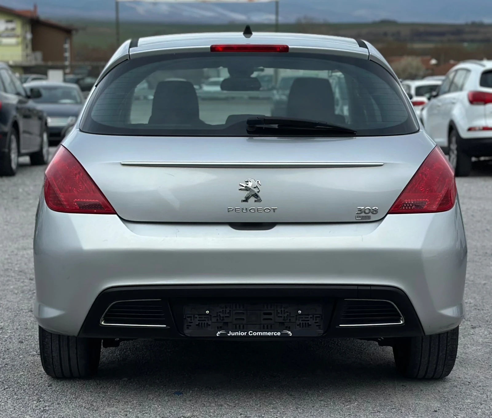 Peugeot 308 1.6HDi-СЕРВИЗНА ИСТОРИЯ-КЛИМАТРОНИК-ТОП, снимка 5 - Автомобили и джипове - 53923298