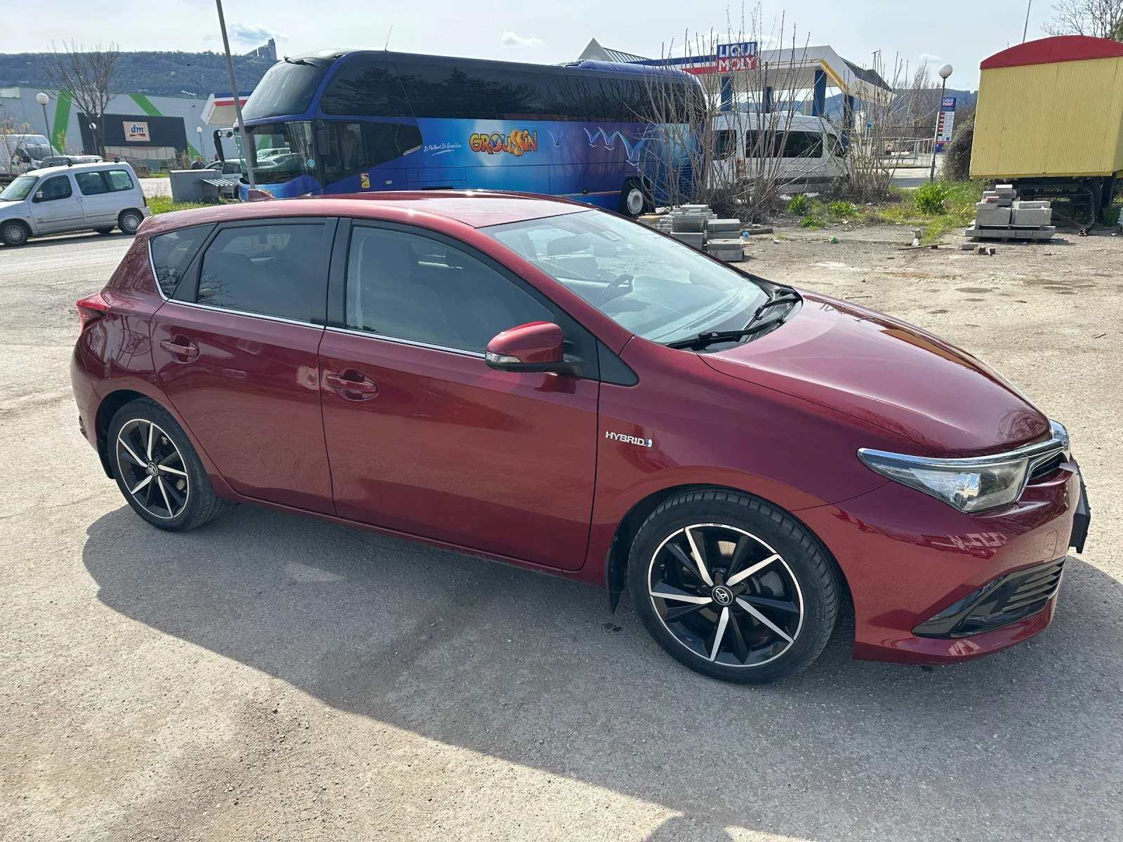 Toyota Auris, снимка 3 - Автомобили и джипове - 54182391