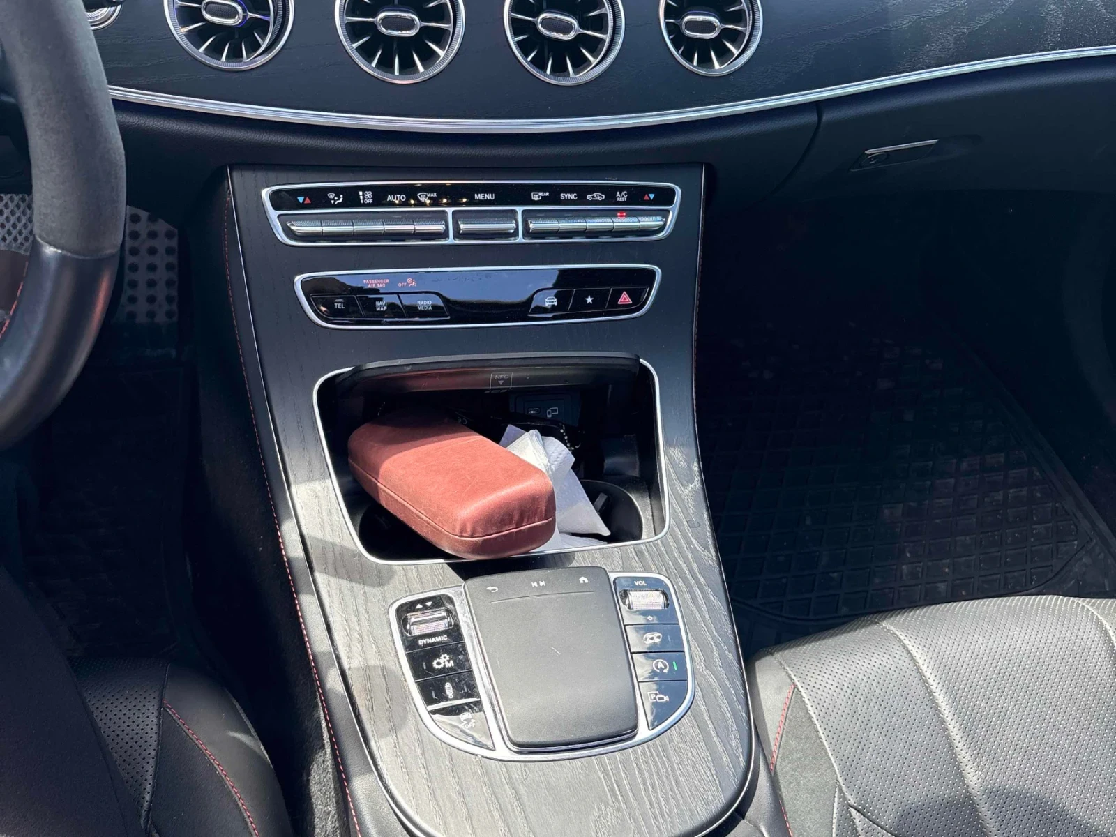 Mercedes-Benz CLS 53 AMG ДИСТРОНИК * ОБДУХВАНЕ * ПАНОРАМА * BURMESTER, снимка 7 - Автомобили и джипове - 54573805
