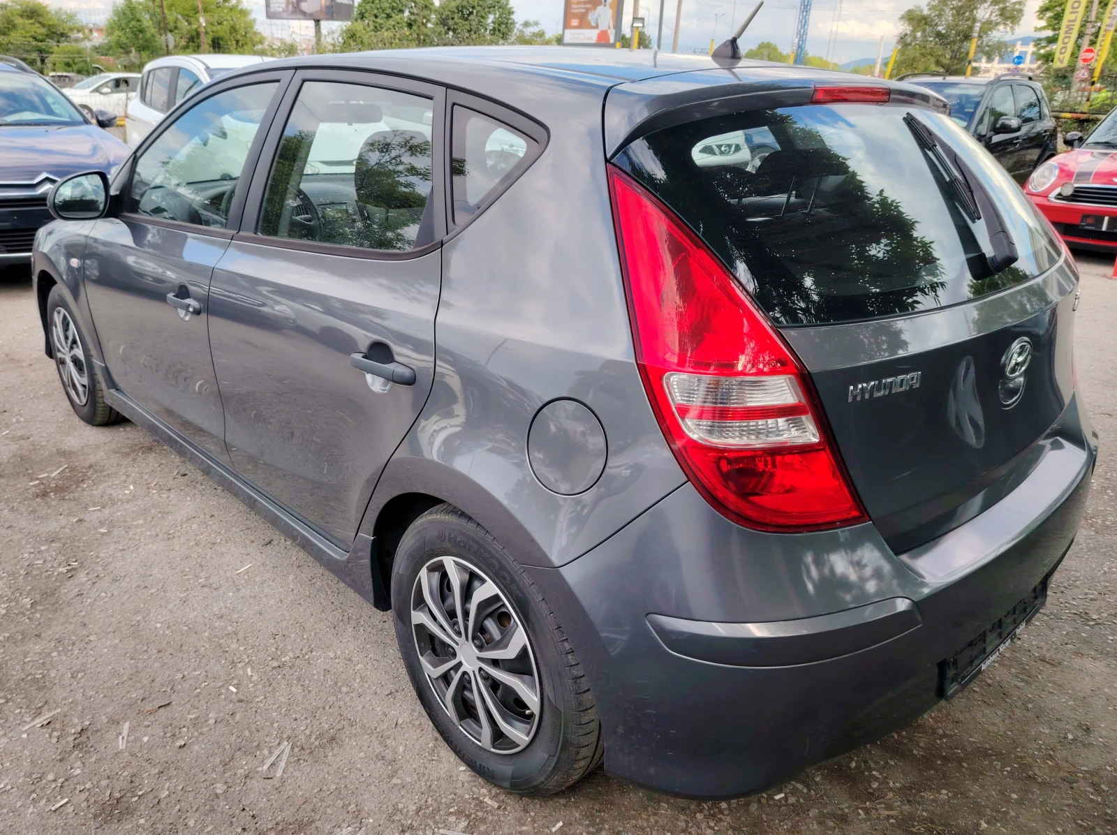 Hyundai I30 1.4i/SPORT, снимка 7 - Автомобили и джипове - 54579687