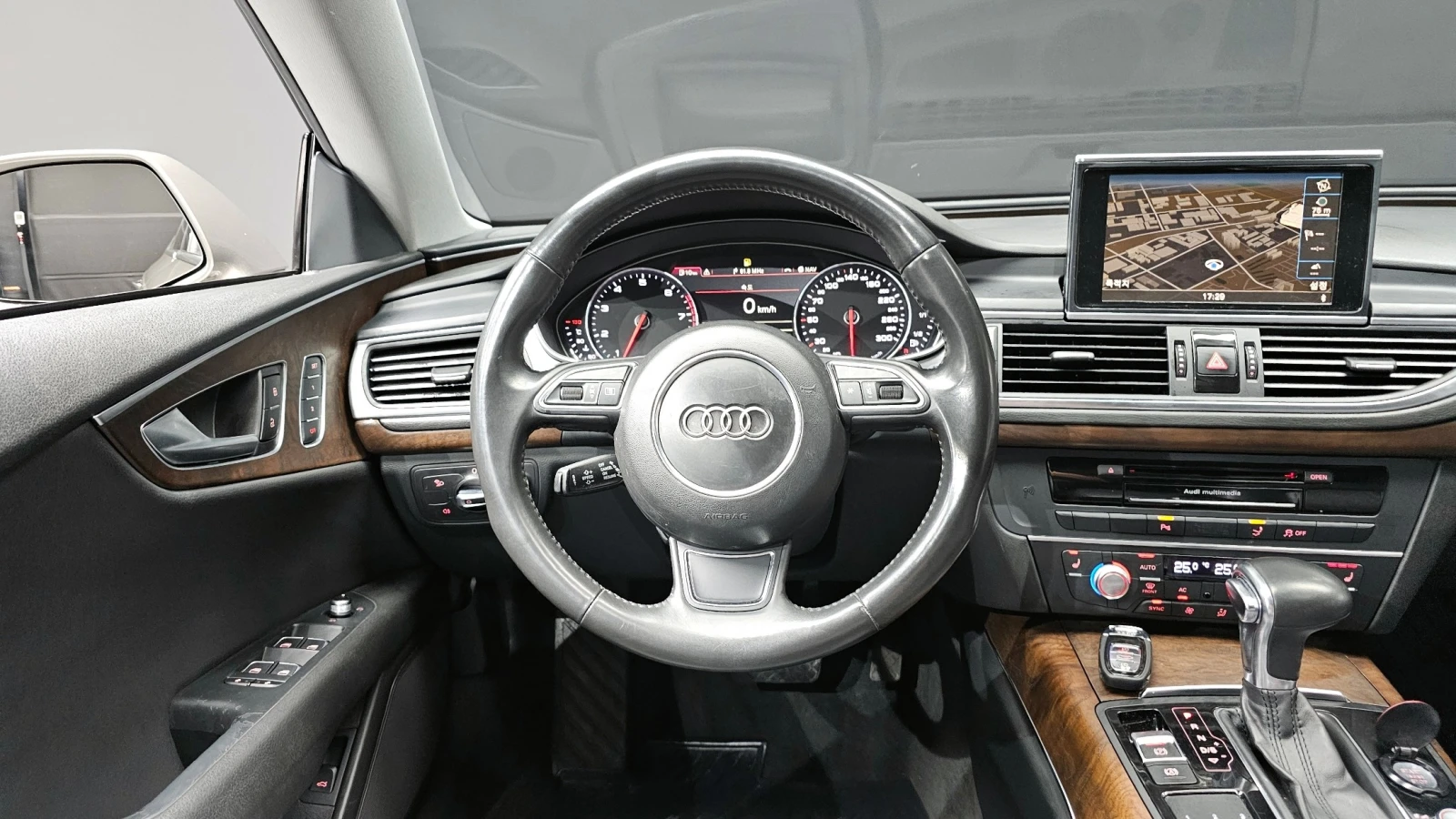 Audi A7 3.0 TFSI Quattro Dynamic, снимка 13 - Автомобили и джипове - 54931500