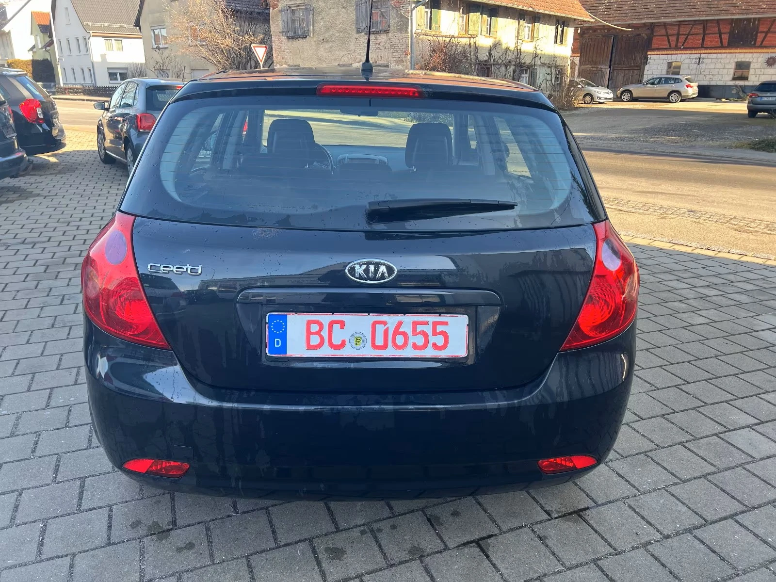 Kia Ceed LX 1.6i 16V 126PS, снимка 5 - Автомобили и джипове - 55629190
