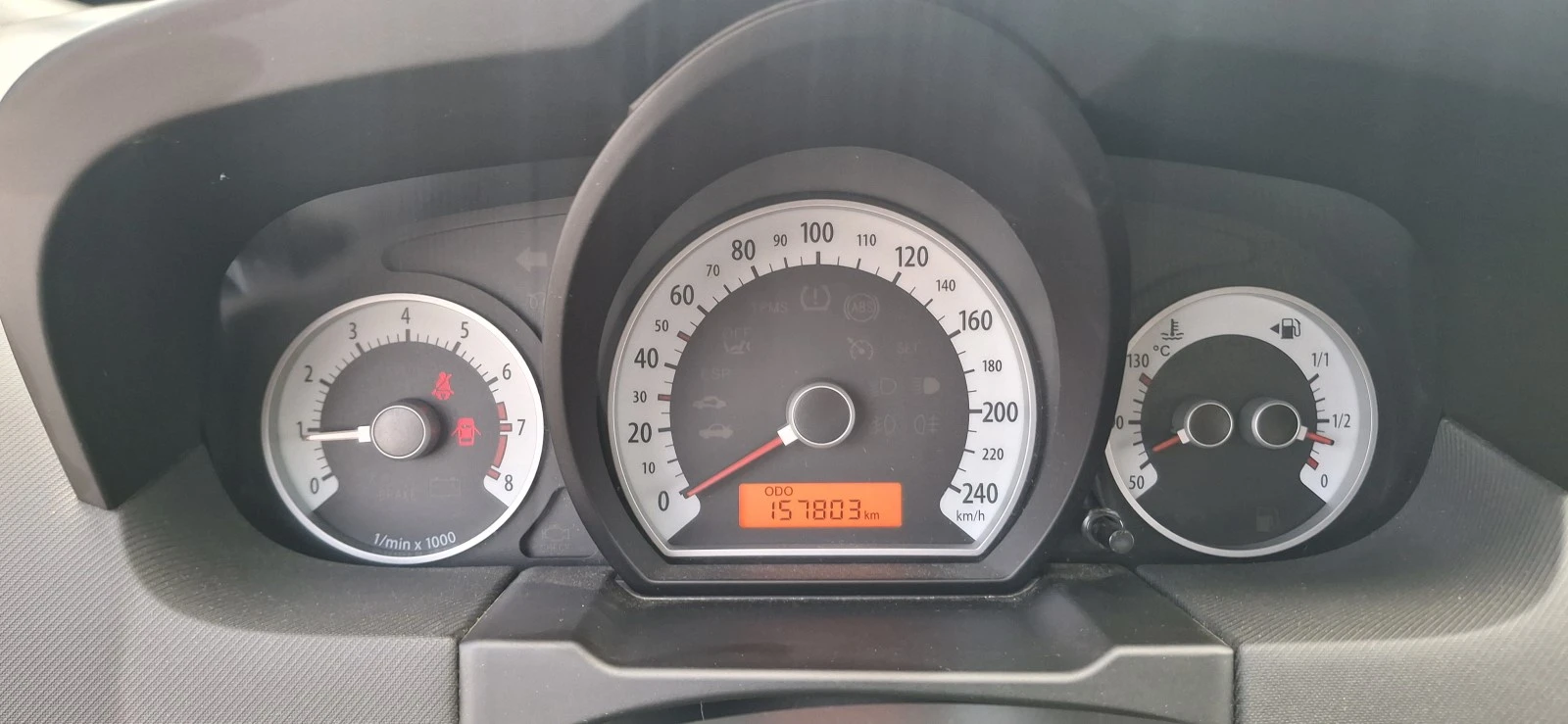 Kia Ceed LX 1.6i 16V 126PS, снимка 12 - Автомобили и джипове - 55629190
