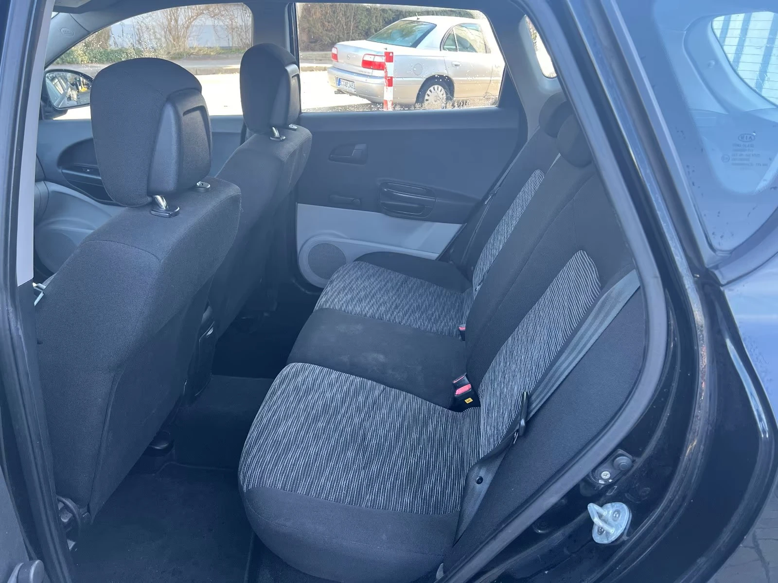 Kia Ceed LX 1.6i 16V 126PS, снимка 13 - Автомобили и джипове - 55629190