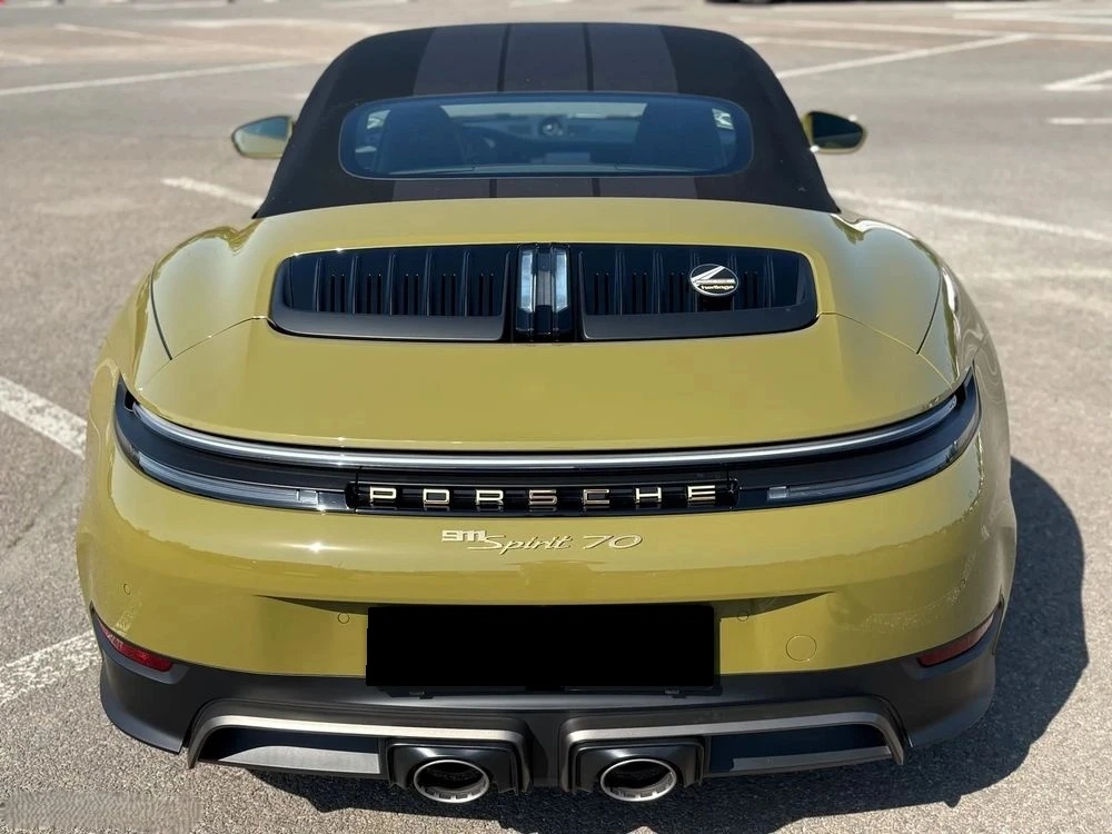 Porsche 911 Carrera GTS Cabrio Spirit 70, снимка 4 - Автомобили и джипове - 55715045