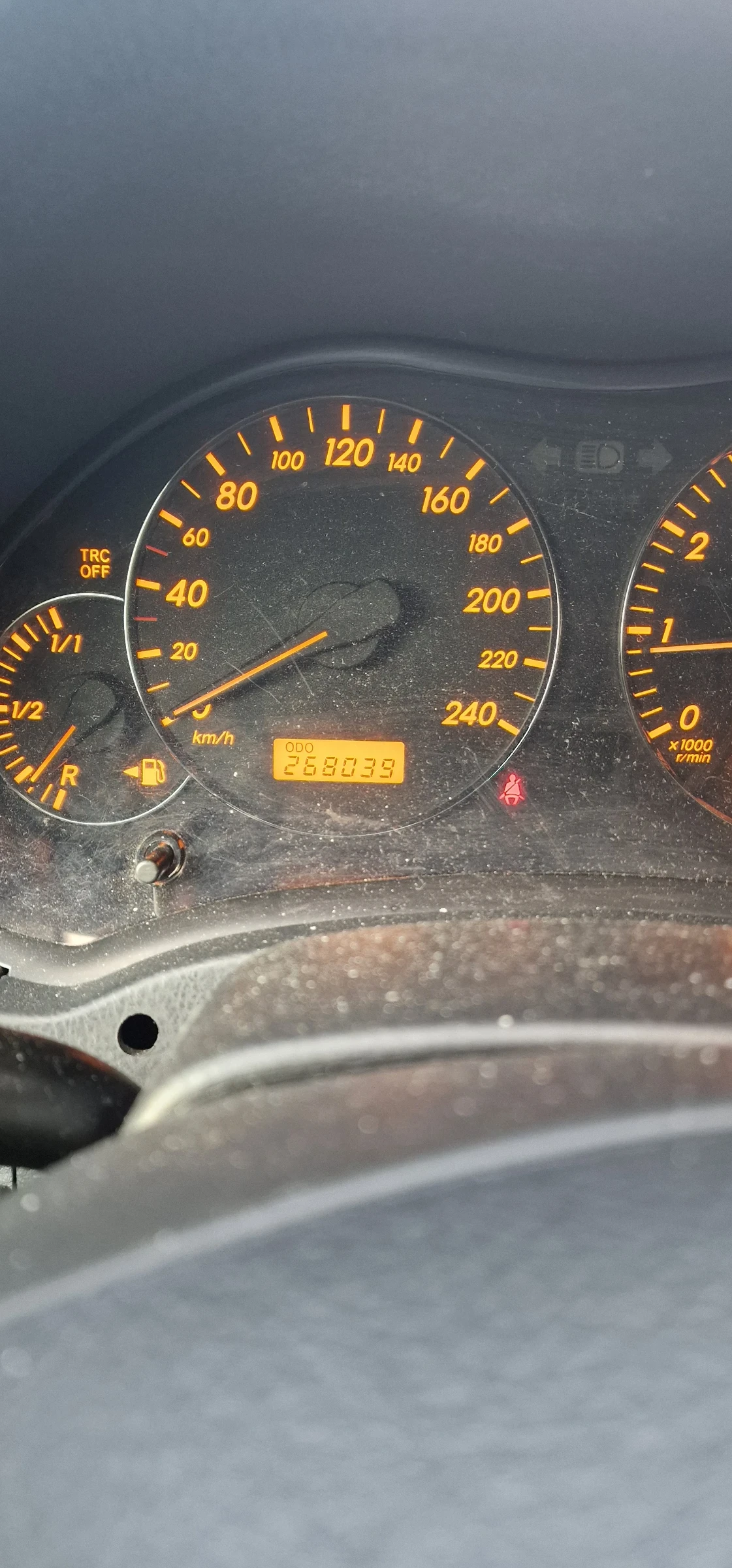 Toyota Avensis, снимка 7 - Автомобили и джипове - 55904655