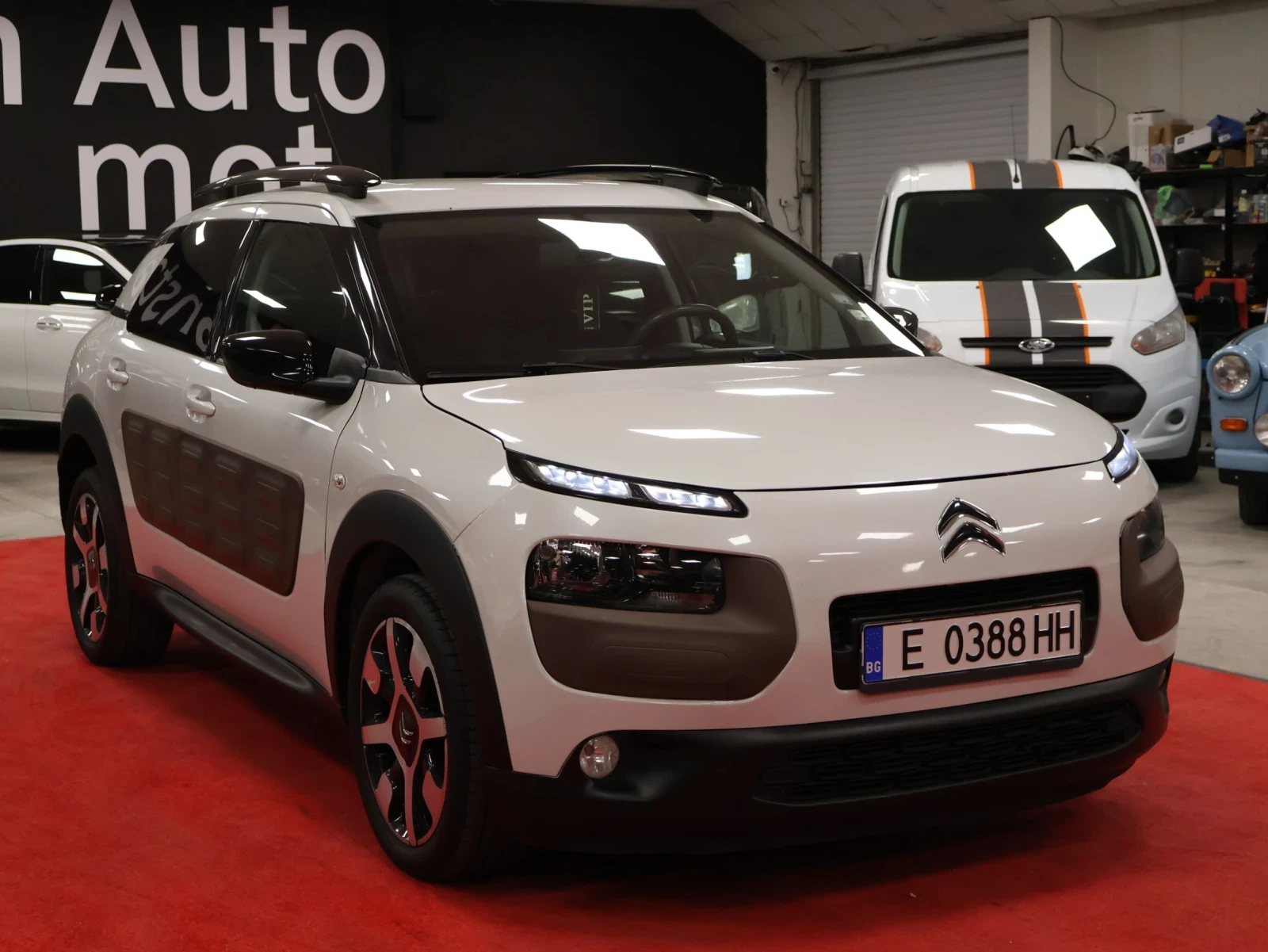 Citroen C4 Cactus 1.6 HDi | Автоматик | Регистриран , снимка 2 - Автомобили и джипове - 56216717