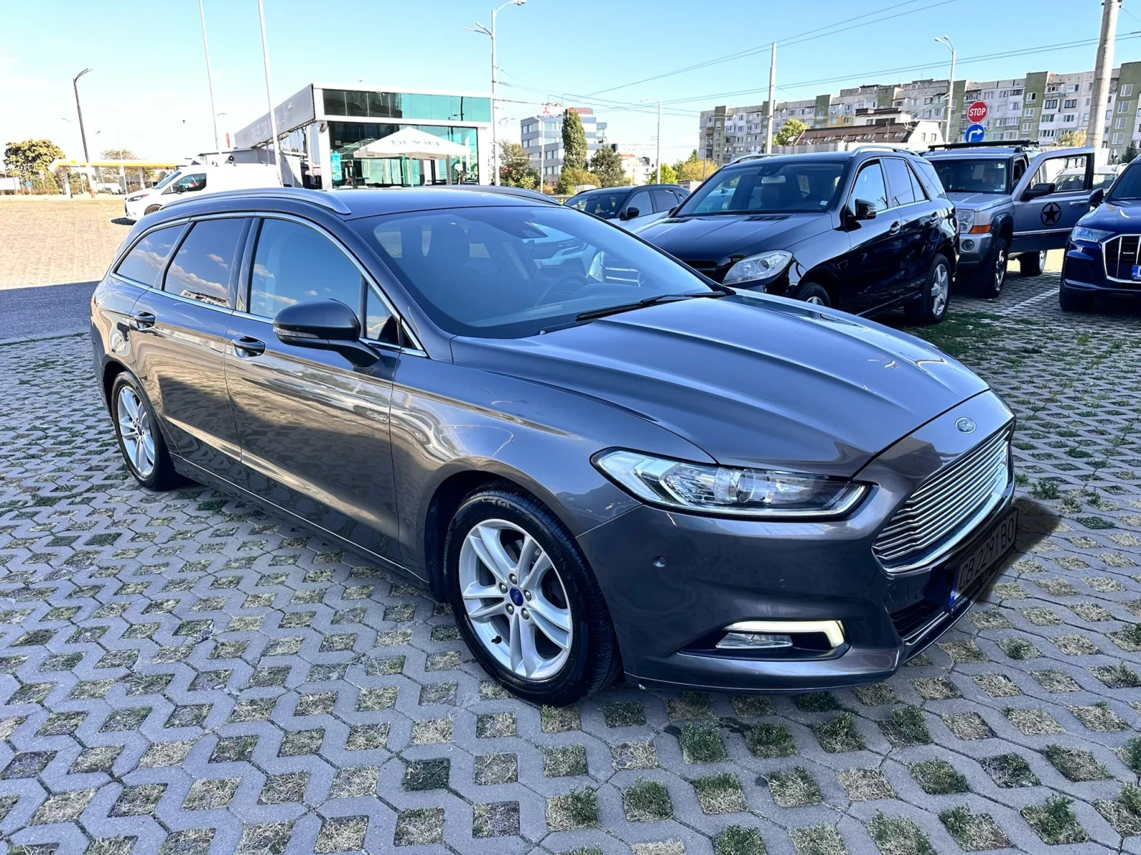 Ford Mondeo