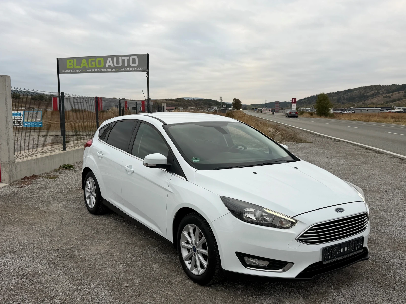 Ford Focus 1.5i Turbo 182HP TITANIUM SERVICE BOOK E6 TUV  | Mobile.bg � ����������� 4