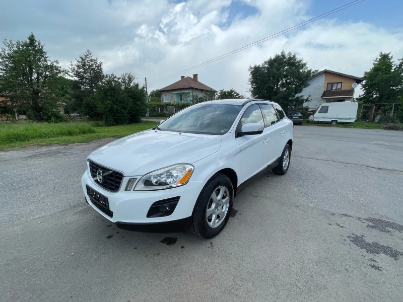 Volvo XC60 2.4 D5, снимка 1 - Автомобили и джипове - 46985789