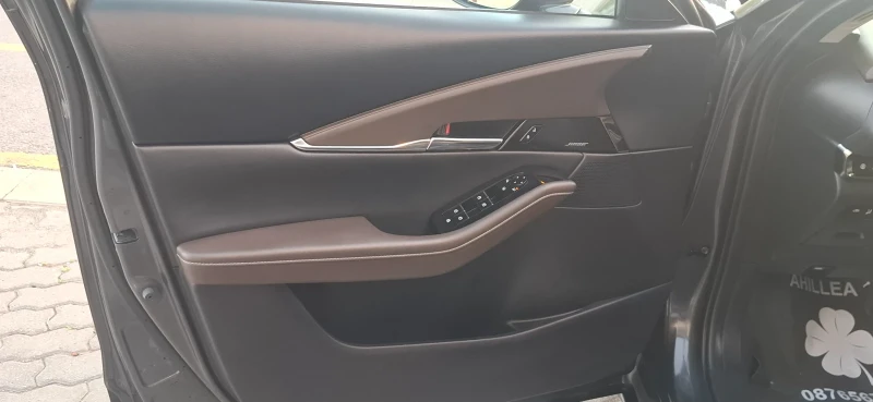 Mazda CX-30 2.0 Awd Automat Tacumi Full led 360 Full Hybrid, снимка 15 - Автомобили и джипове - 50887189
