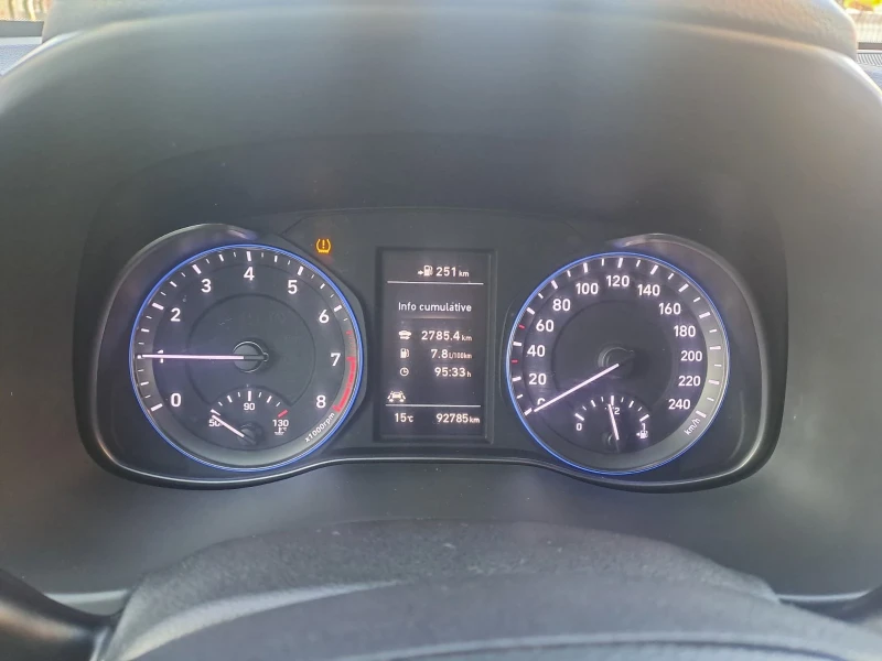 Hyundai Kona 1.0 i FULL, снимка 9 - Автомобили и джипове - 52214273