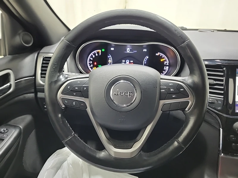 Jeep Grand cherokee * * CARFAX * * АВТО КРЕДИТ * * , снимка 8 - Автомобили и джипове - 52377258