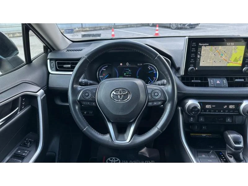 Toyota Rav4, снимка 9 - Автомобили и джипове - 48012990