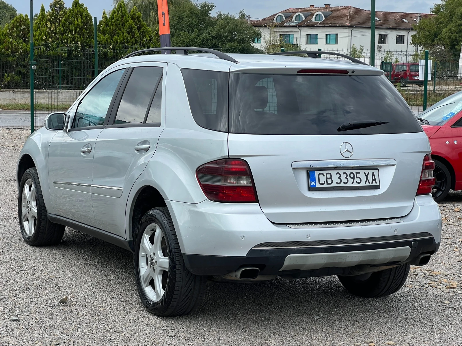 Mercedes-Benz ML 320  - изображение 6