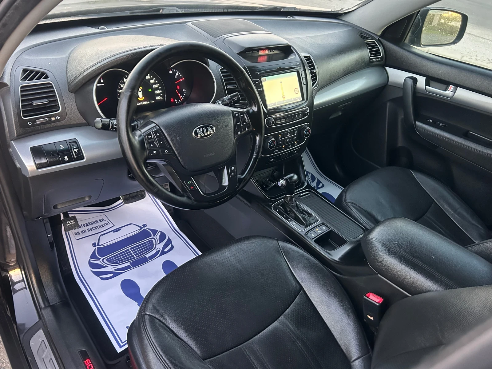 Kia Sorento PREMIUM / 4X4 / АВТОМАТИК / FACELIFT / ОБДУХВАНЕ  - изображение 9
